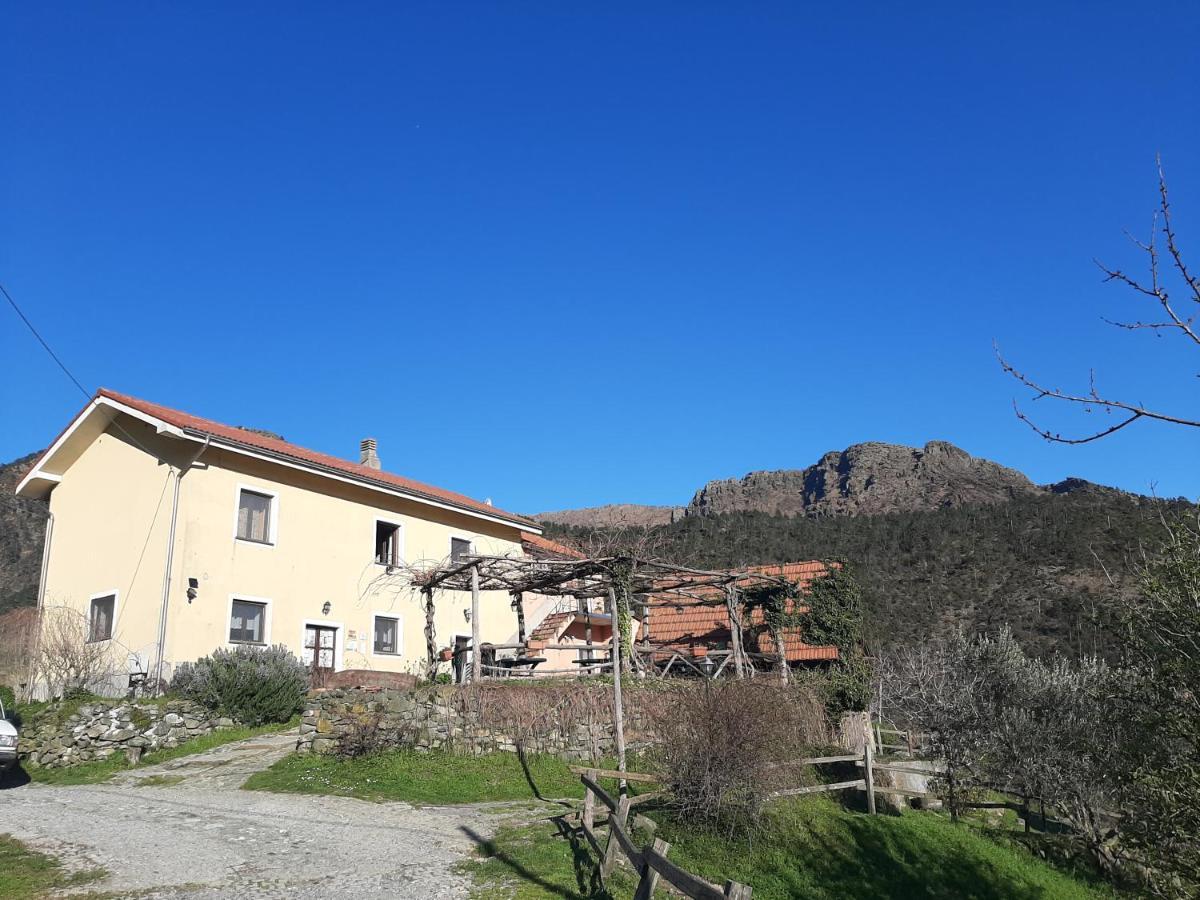 Вилла Agriturismo Grilla Меле Экстерьер фото