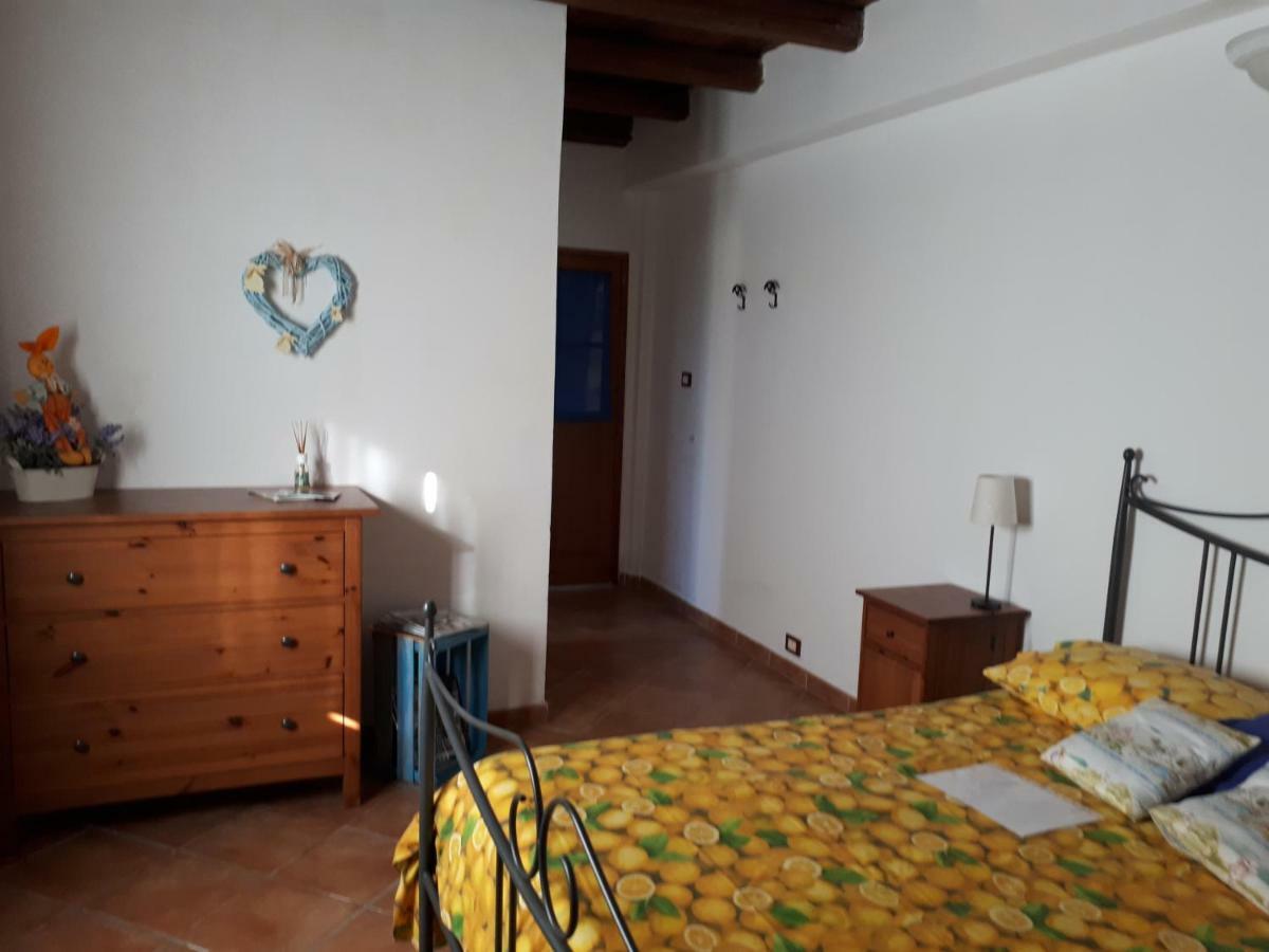 Вилла Agriturismo Grilla Меле Экстерьер фото